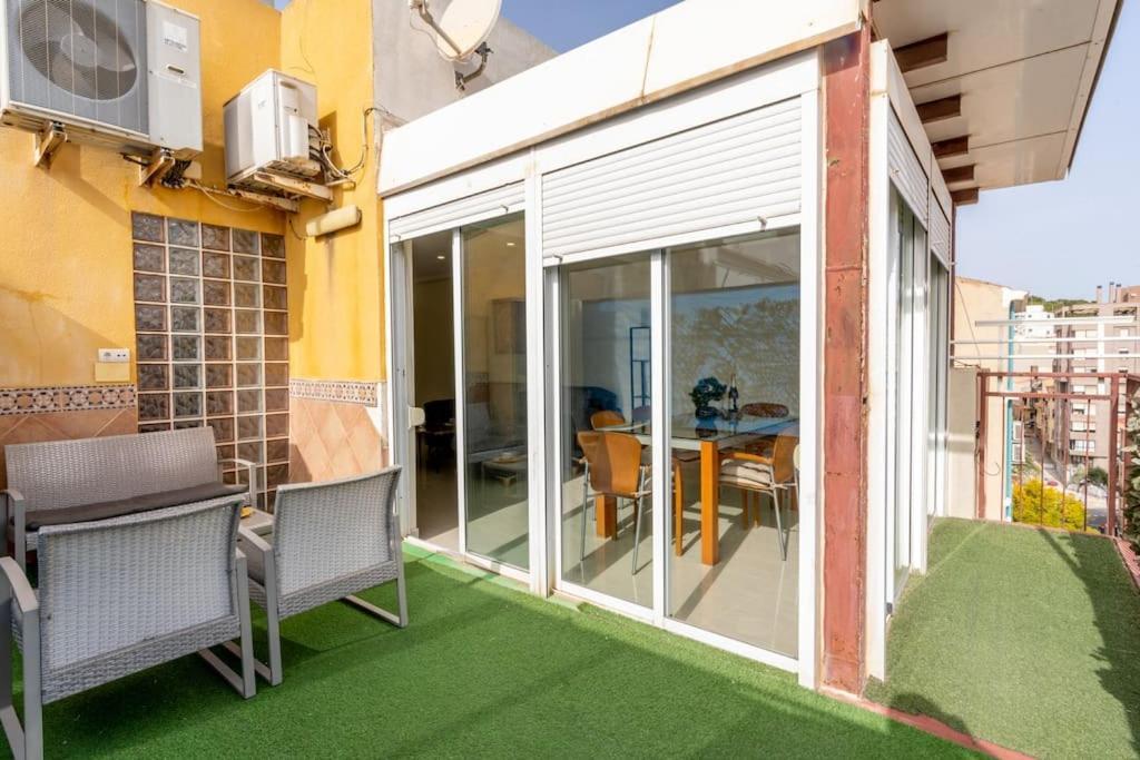 Precioso Atico En Pleno Centro De Alicante Kültér fotó